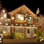 Looking for Christmas Lights? Here Are 4 Frugal Choices